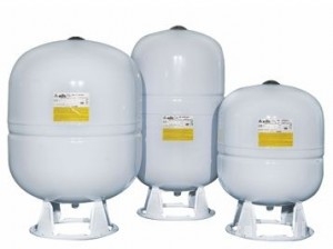 Poza Vas de expansiune pentru sisteme solare ELBI DSV 300 CE