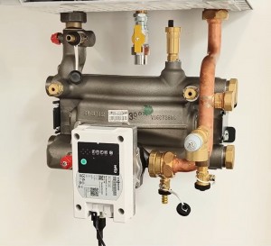 Poza Set de racordare cu pompa de circulatie si preselector hidraulic pentru Vitodens 200-W 80 kW si 99 kW